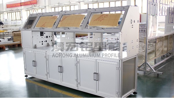 工業(yè)鋁型材設(shè)備防護(hù)罩到底有什么作用？