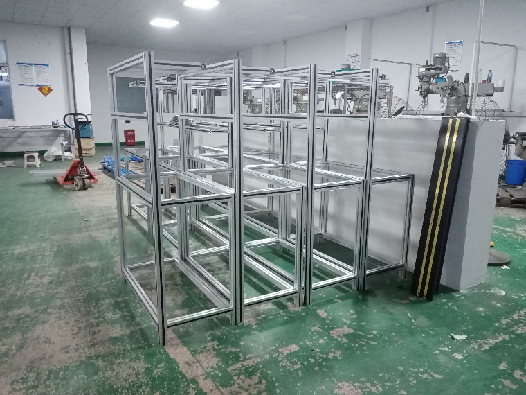 定制鋁型材設備機柜需要哪種工業(yè)鋁材？